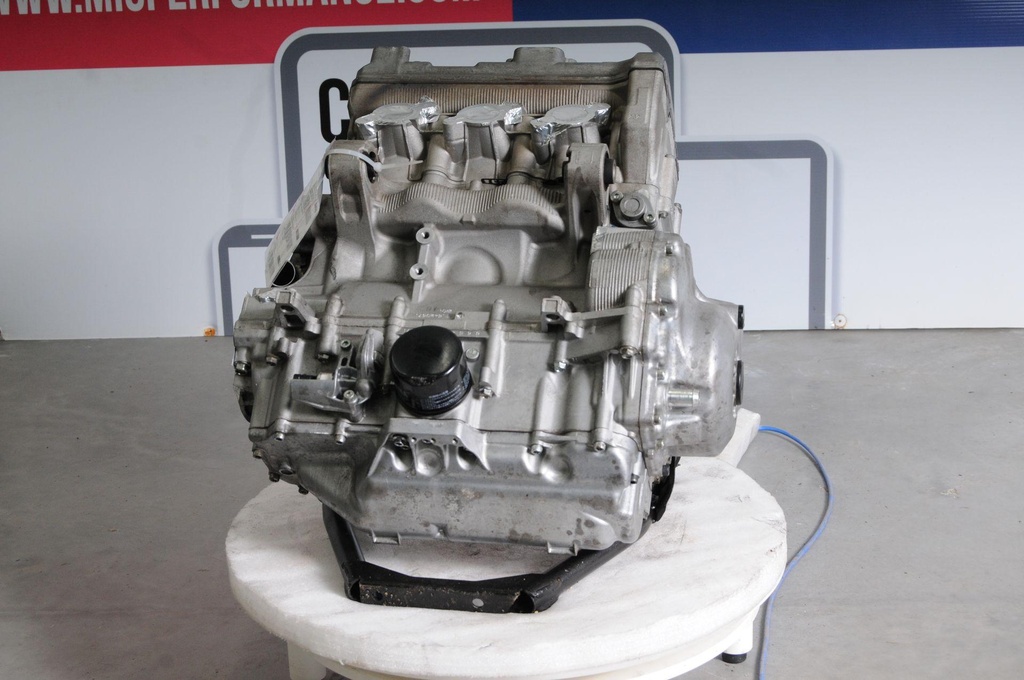 2HC114000000-001