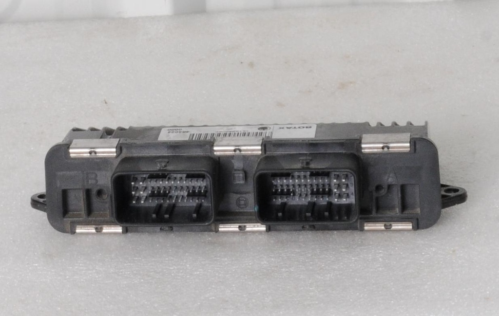 420464024-00101.jpg