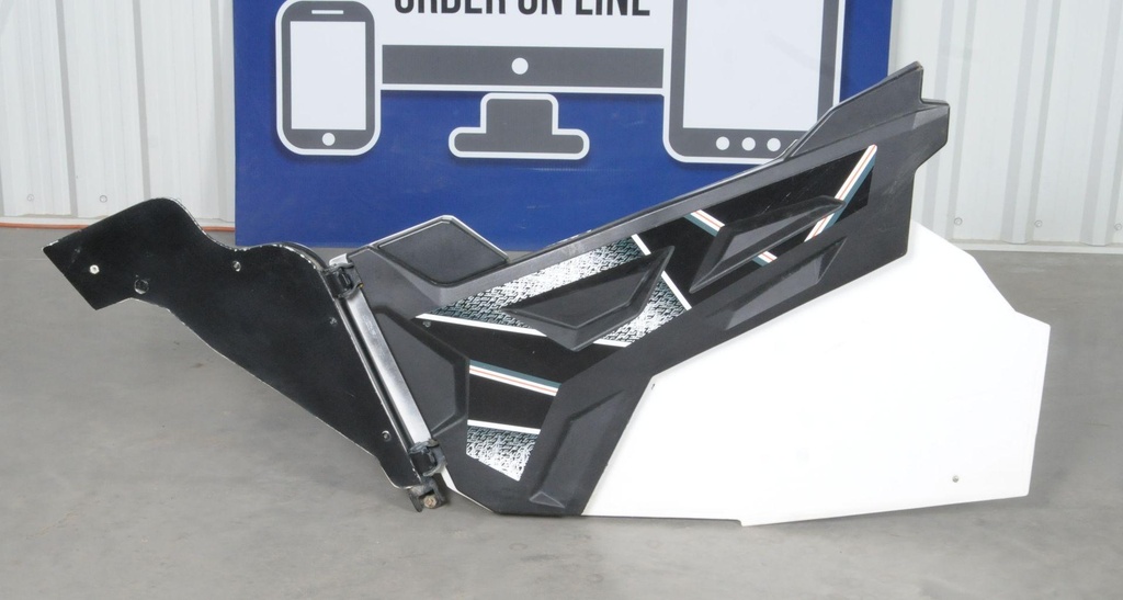5263221-458-0011.jpg