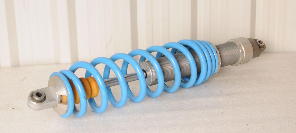 [7044905-001] 2 piggyback reservoir shock, re