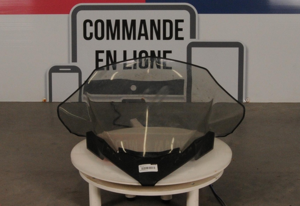 [860201495-001] High Windshield G4 (860201495-001)