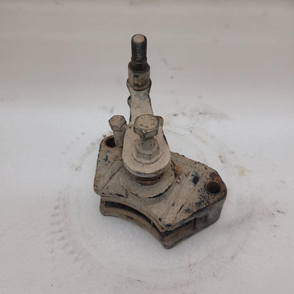 [7000-082100-001] parking brake (7000-082100-001)