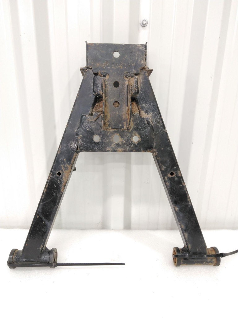 [1018184-067-001] CONTROL ARM, REAR, UPPER, GS BL (1018184-067-001)