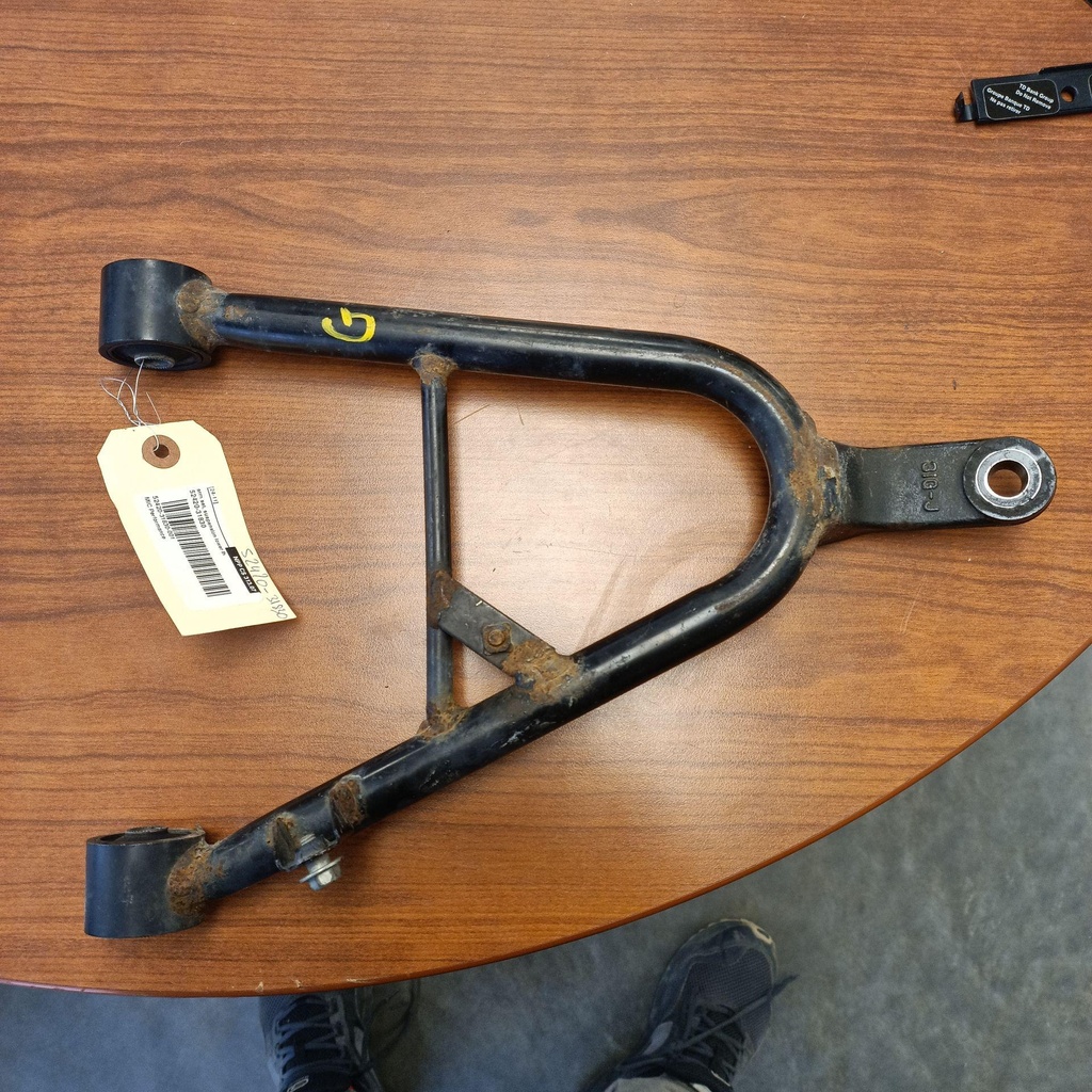 [52420-31830-001] arm set, suspension lower lh (52420-31830-001)
