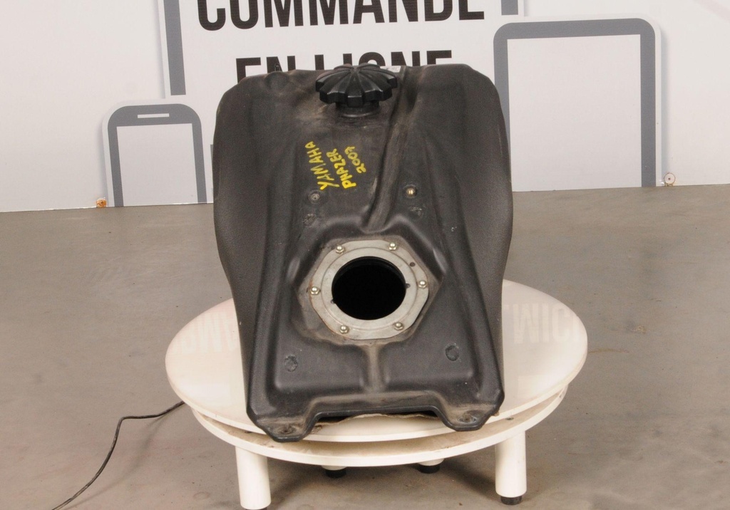 [8GC241110000-001] Tank, Fuel