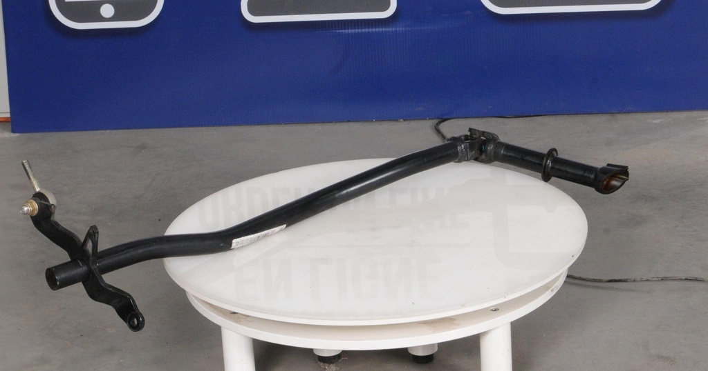 [709401876-001] steering shaft (709401876-001)