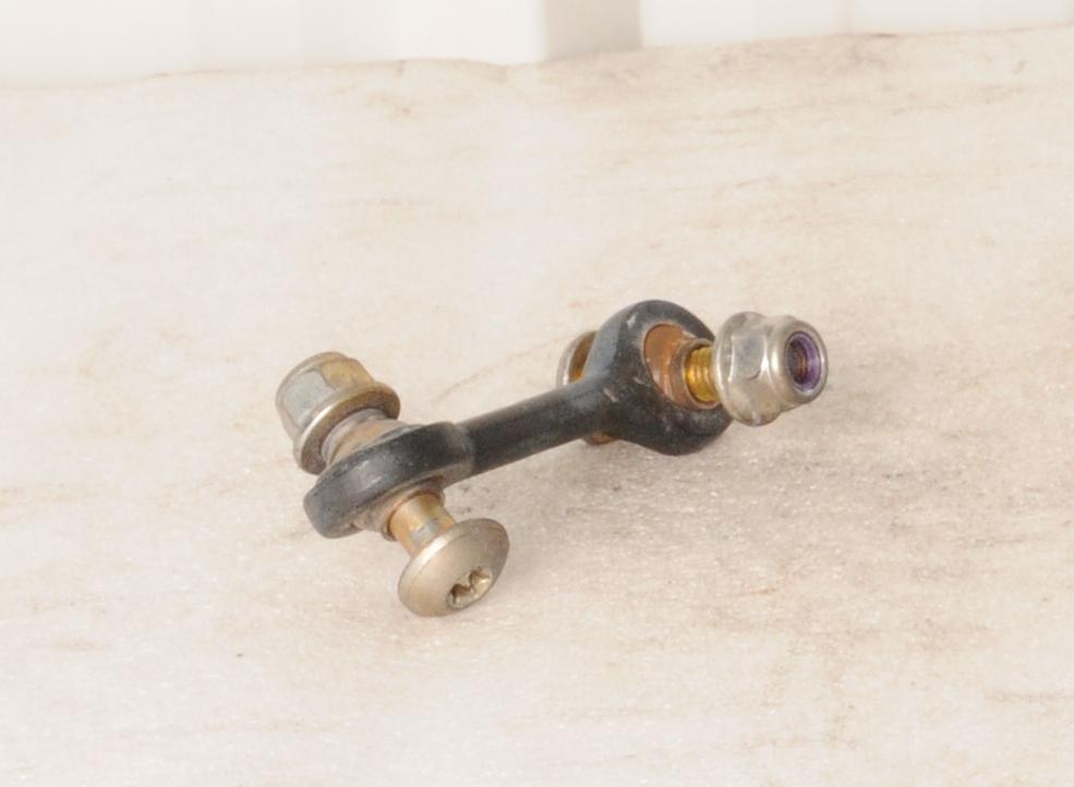 Link, Sway Bar