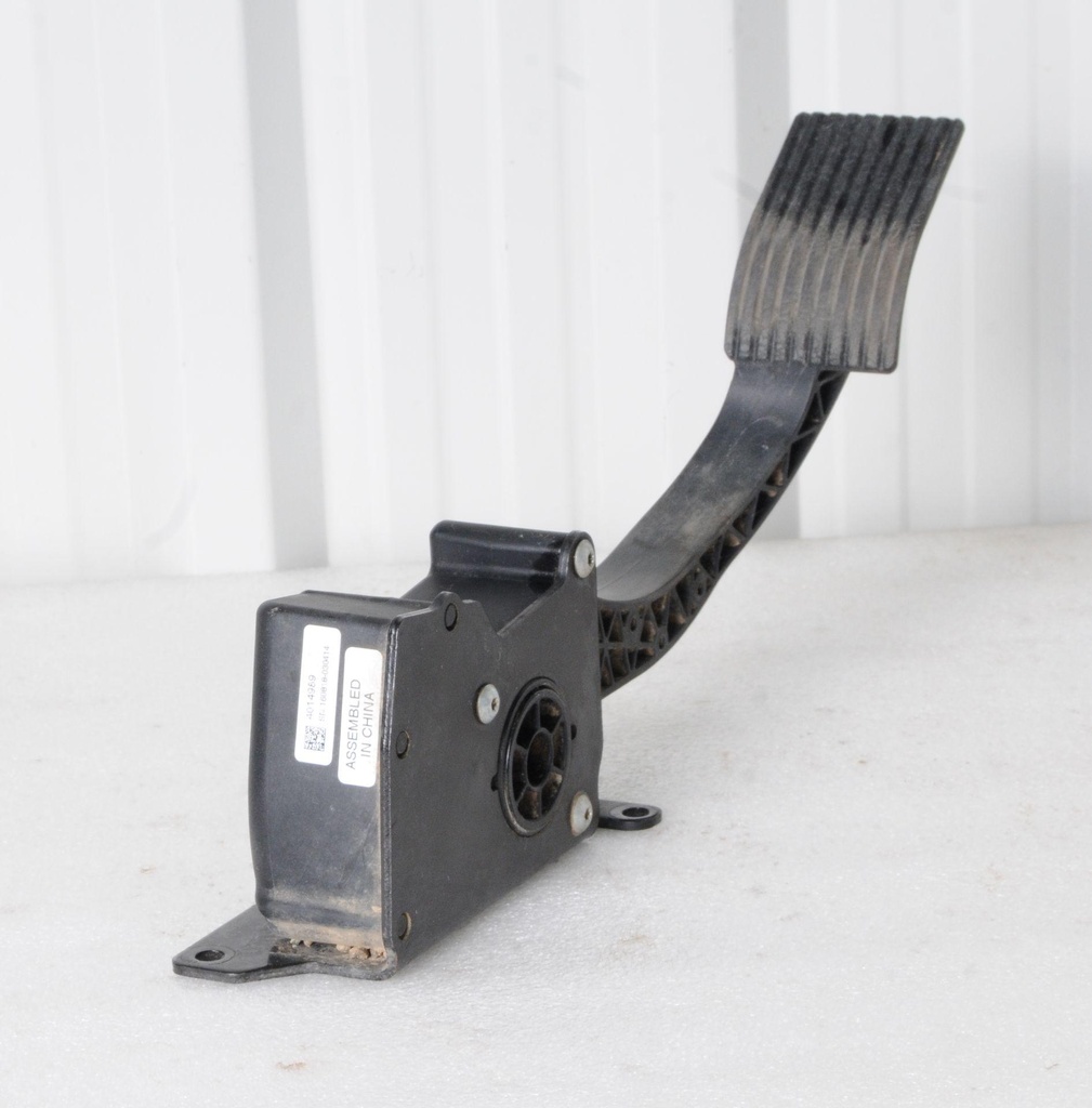 electronic throttle pedal