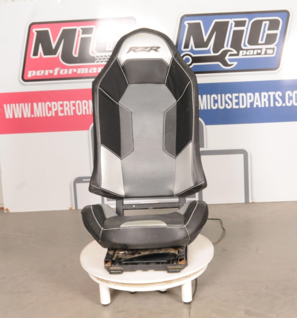 [2687875-001] SEAT BACK ASSEMBLY, BLACK/WHITE (2687875-001)