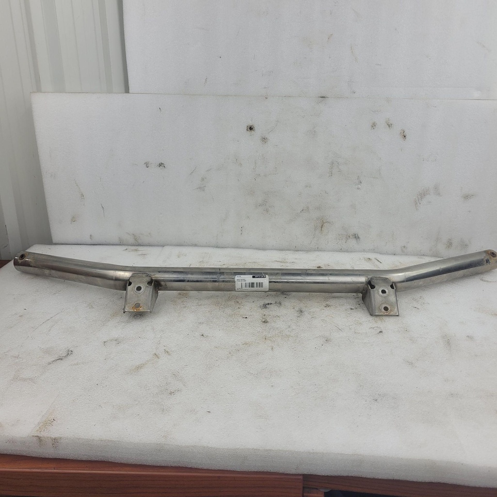 [CF02181] upper bumper