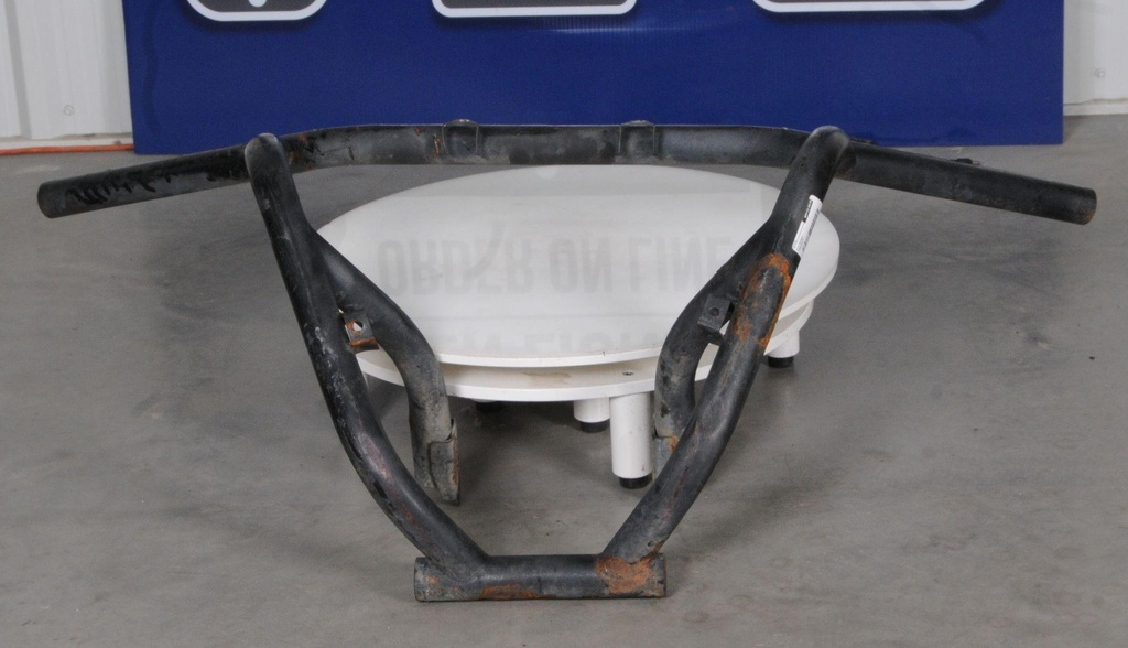 [705203077-001] front bumper