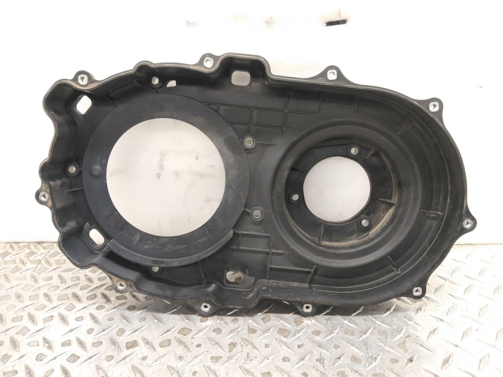 [2MBE54210000-001] Cover, Crankcase 2