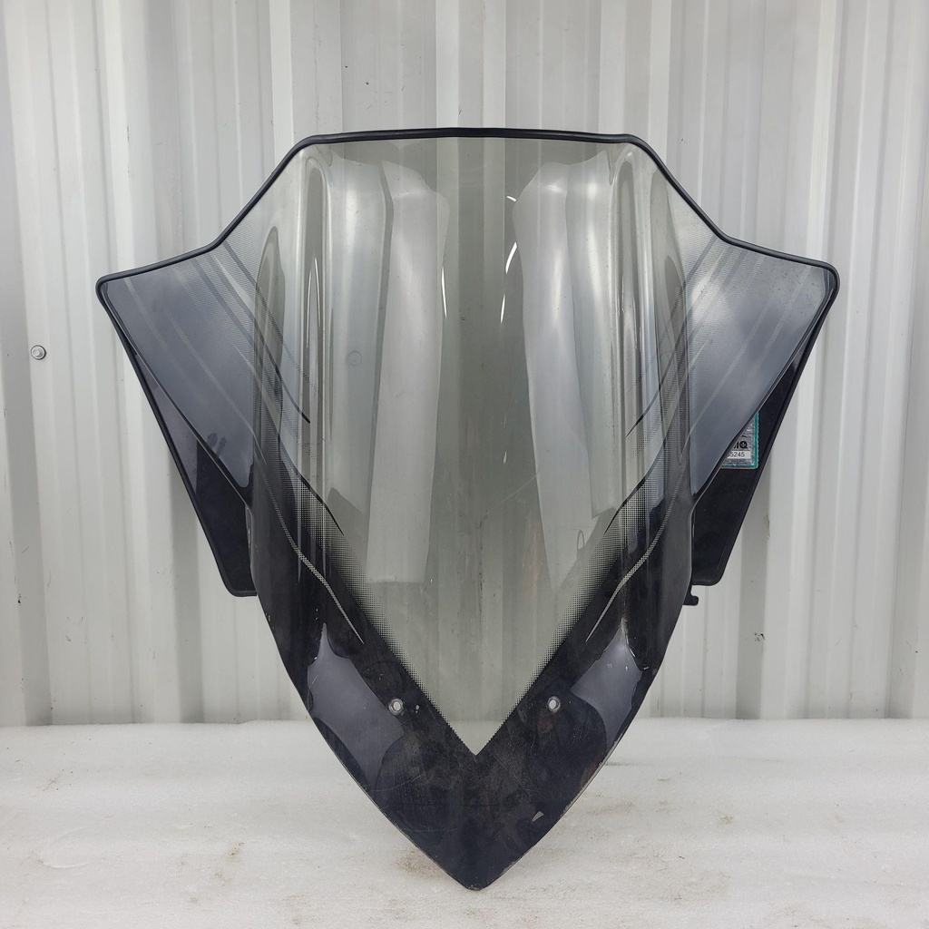 [6606-377-001] windshield - mid - smoke (6606-377-001)
