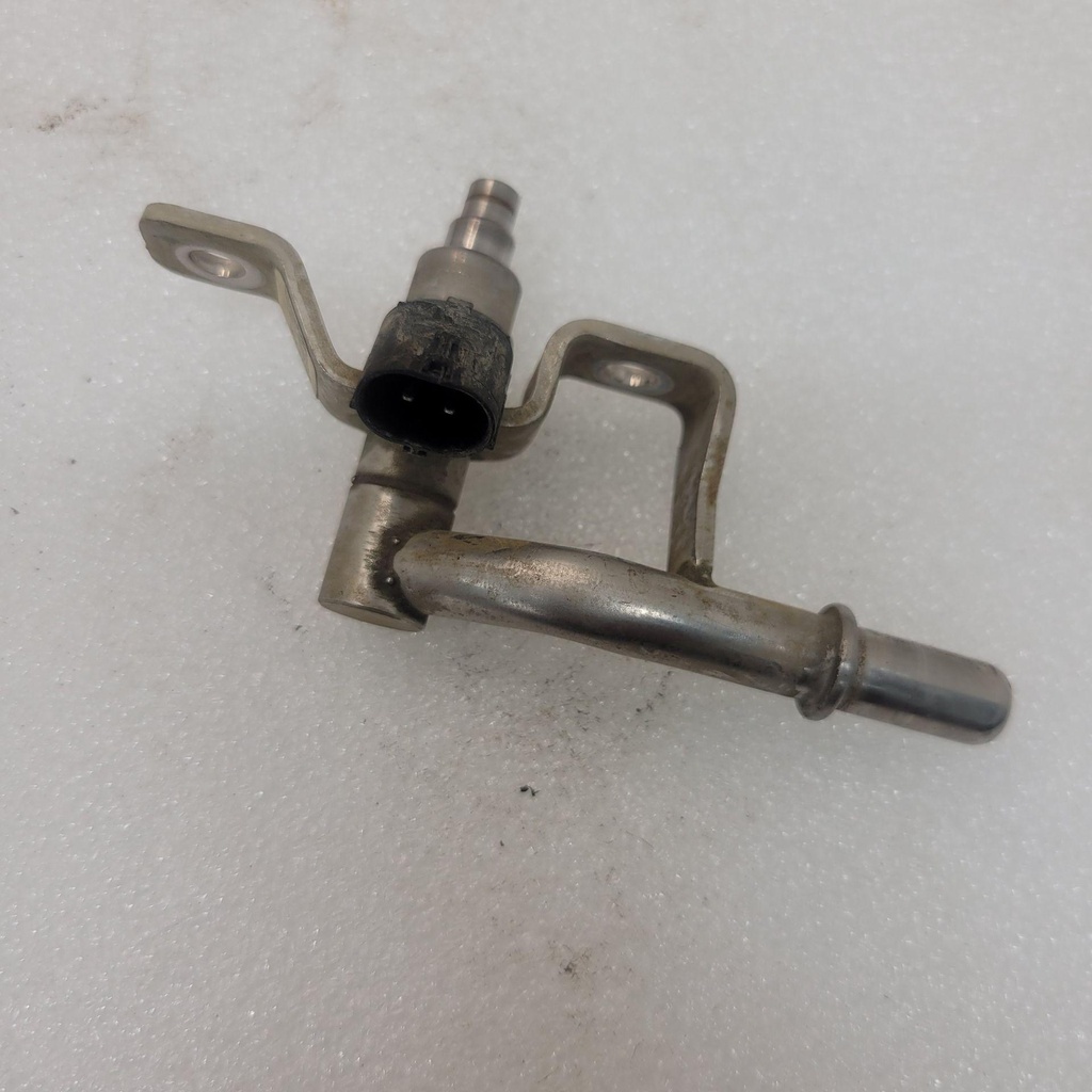 [2521796-001] fuel injector, se