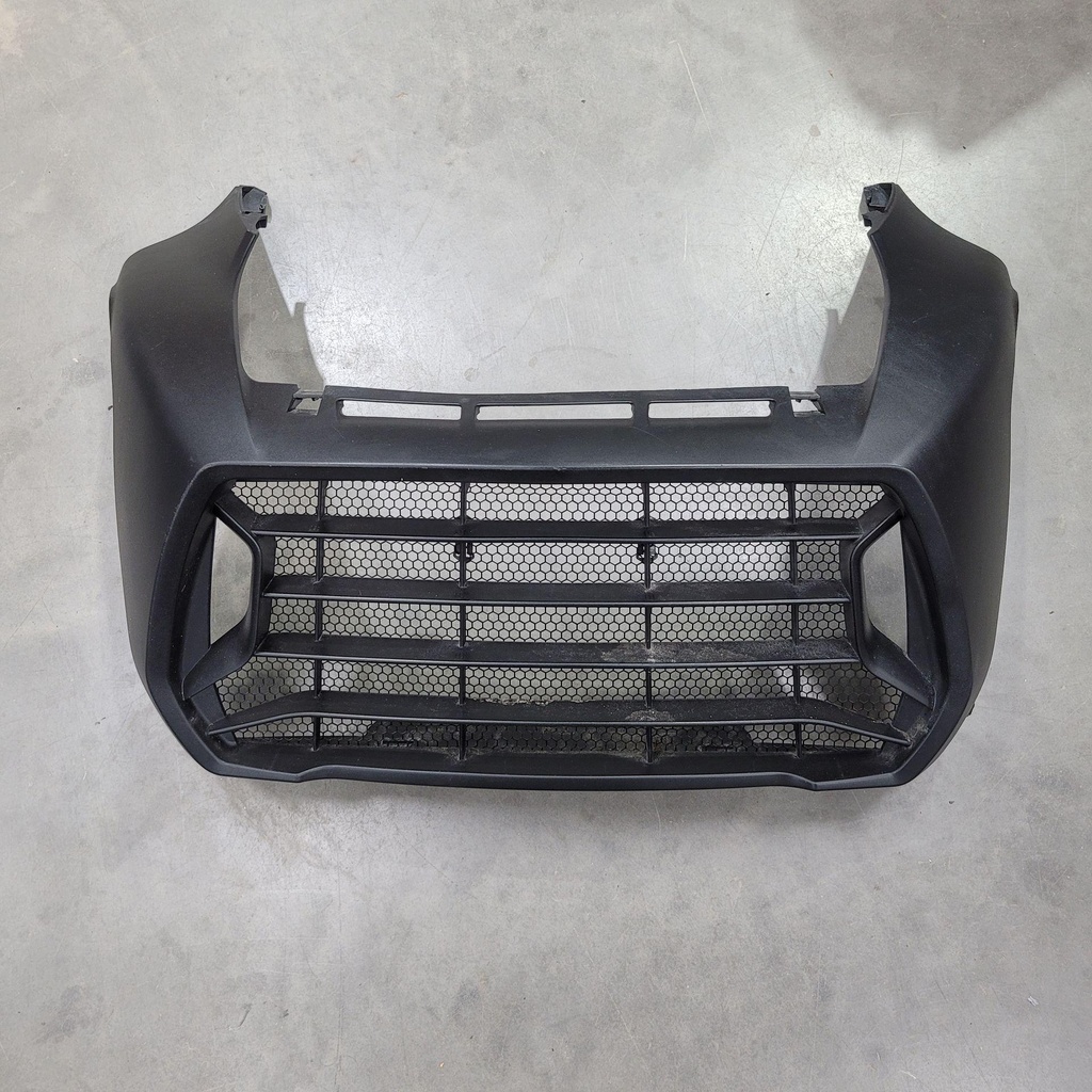 [705013345-001] deep black, front fascia (705013345-001)