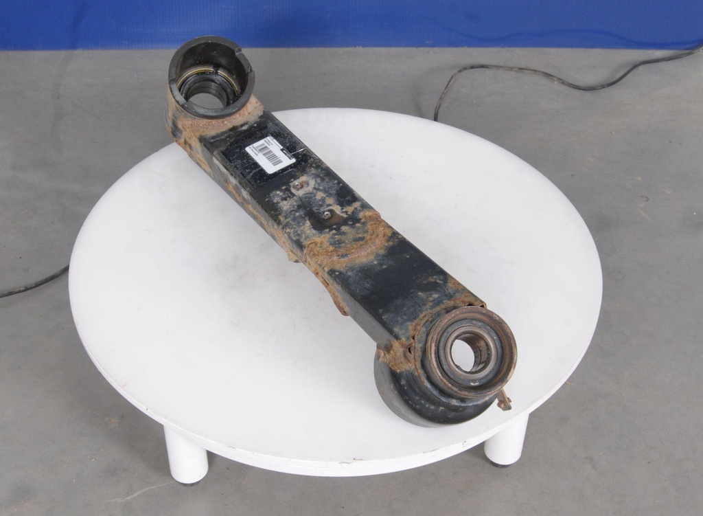 [706000642-001] RH Swing Arm (706000642-001)