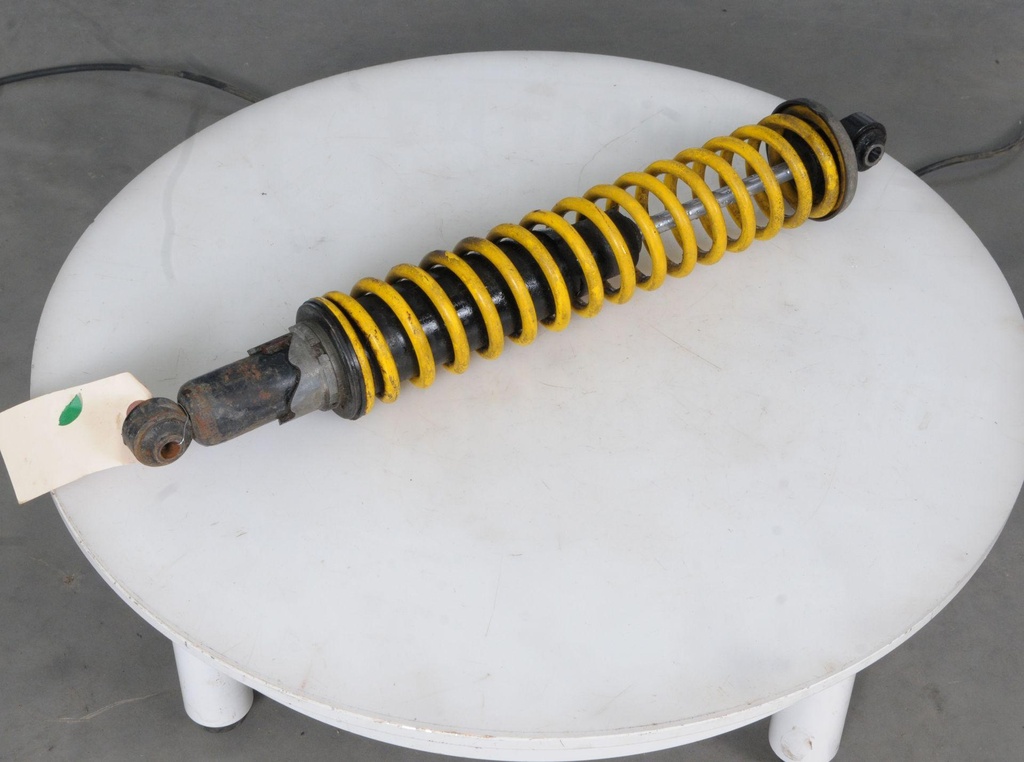 REAR SHOCK