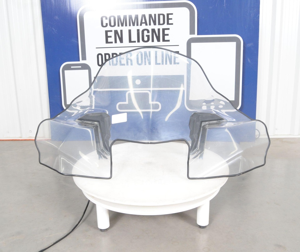 Lock & Ride Mid Windshield