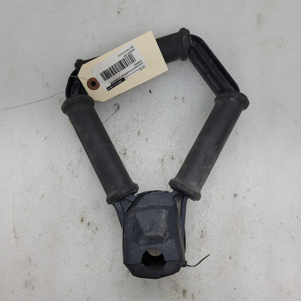 [2638541-001] ASM-HANDLE,PASSENGER,OVERMOLD (2638541-001)