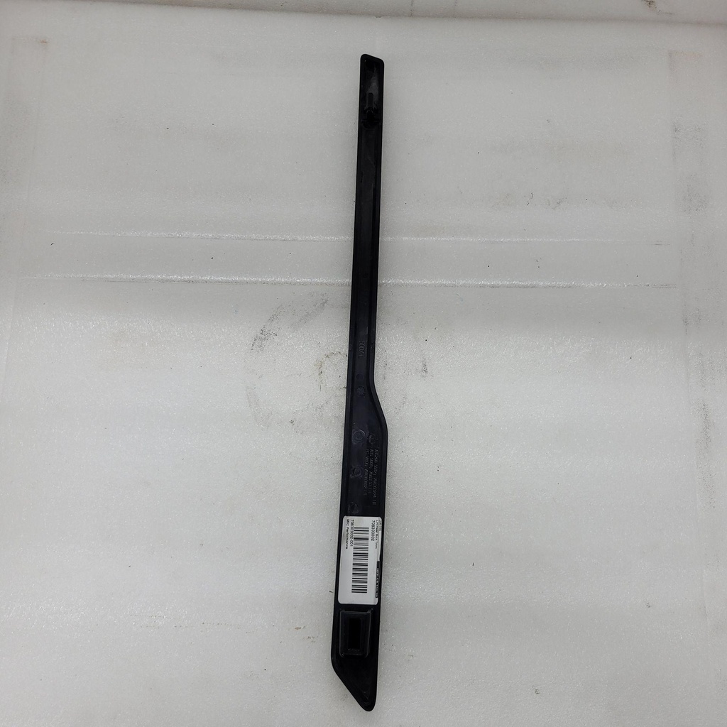[708303002-001] LH Rear Box Trim