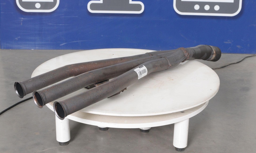 [8GL146100000-001] Exhaust Pipe Assy 1