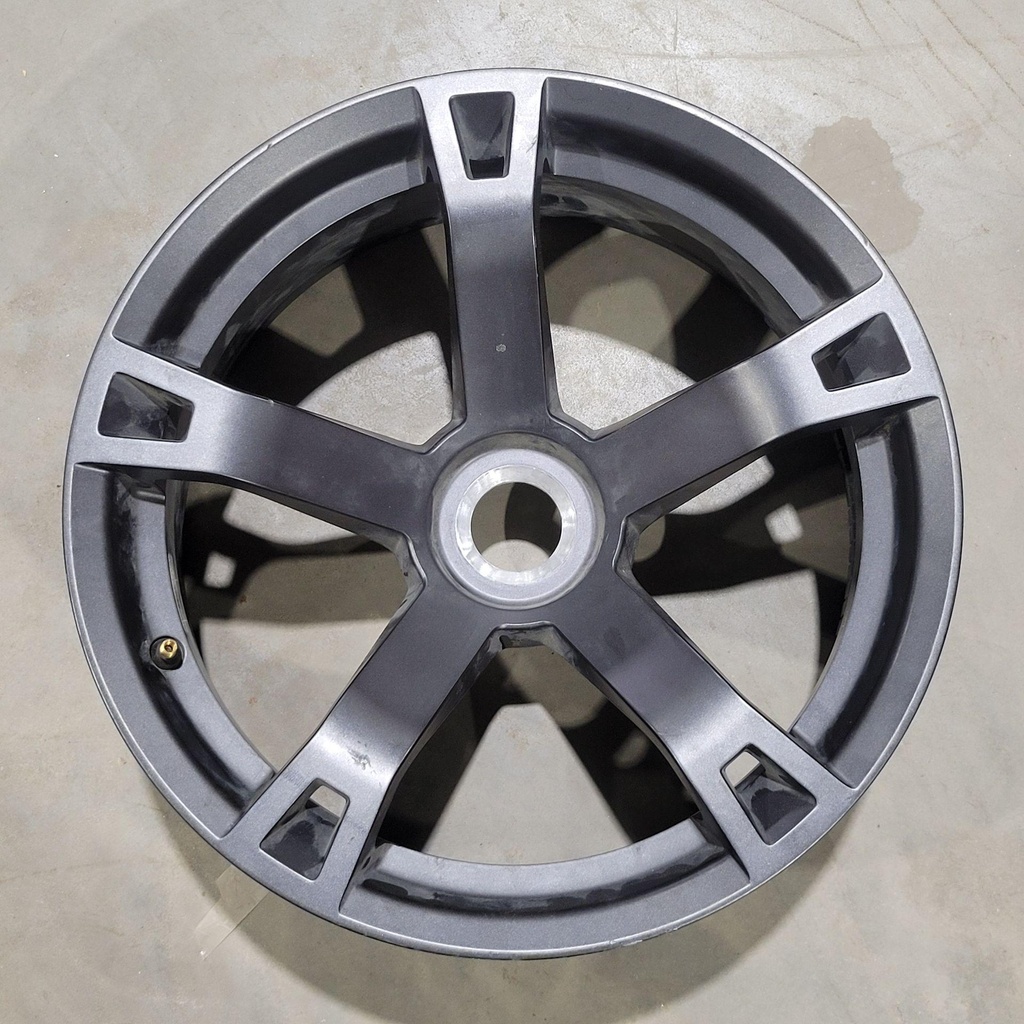 [705503199-001] 16 inch rim (705503199-001)