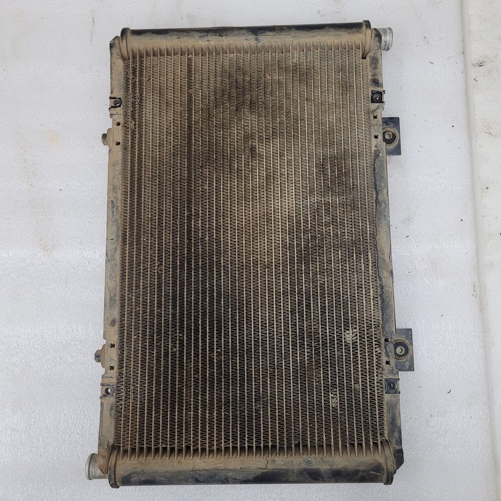 [709200252-001] Radiator