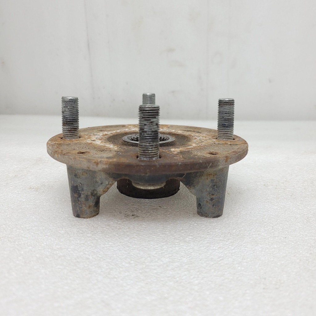 (new ref. 5hyv-070001-1400) mounting bracket, front wheel