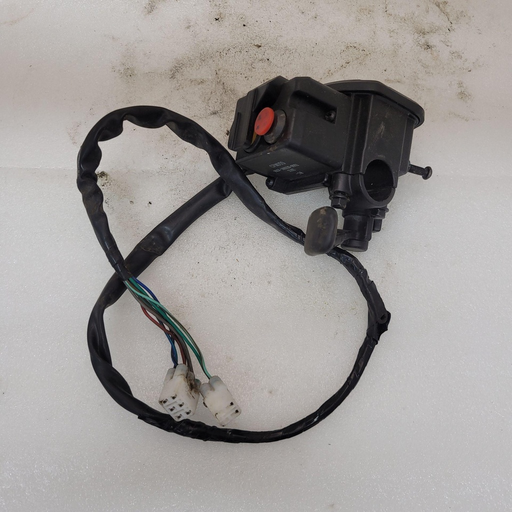 [CF00516] rh handlebar switch assy na (CF00516)