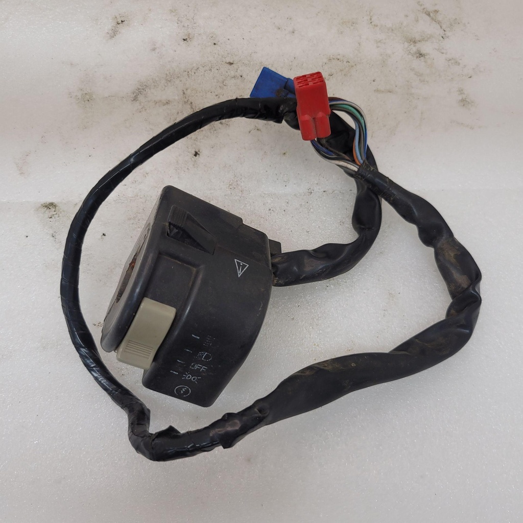 [CF00517] handlebar switch assy, lh na (CF00517)