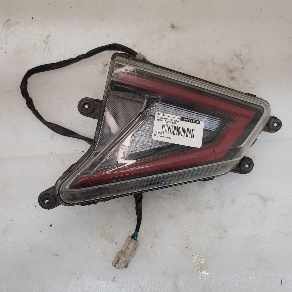 [CF00451] rh tail light na (CF00451)