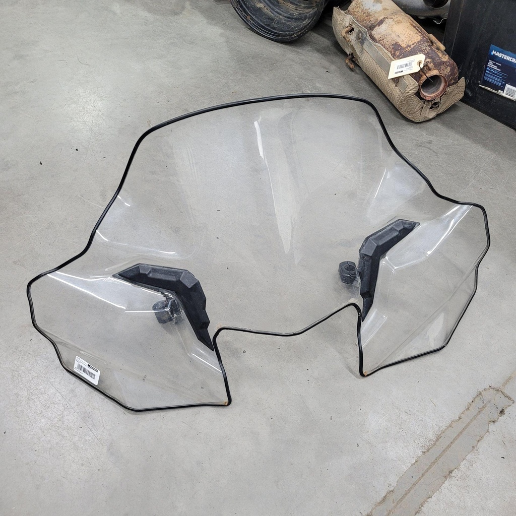 [2890617-001] Lock & Ride Windshield - Medium (2890617-001)