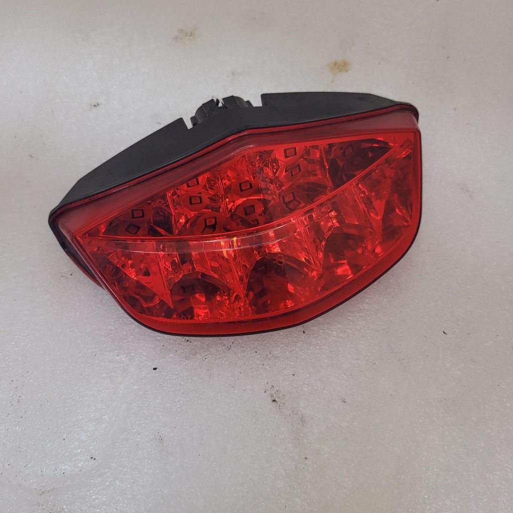 [52510342A-001] taillight