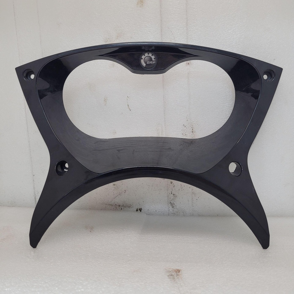 [705004965-001] dash board moulding st, st-s