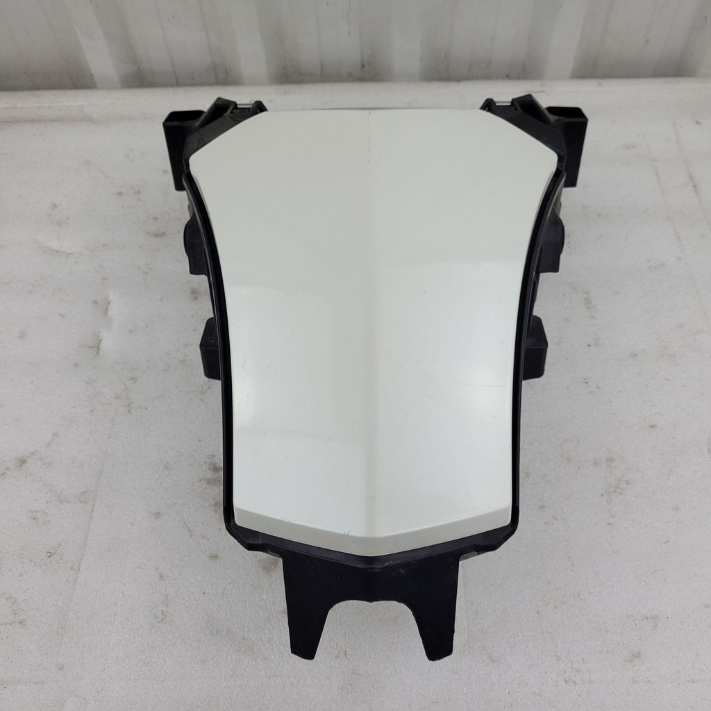 [705002726-001] glove box (705002726-001)