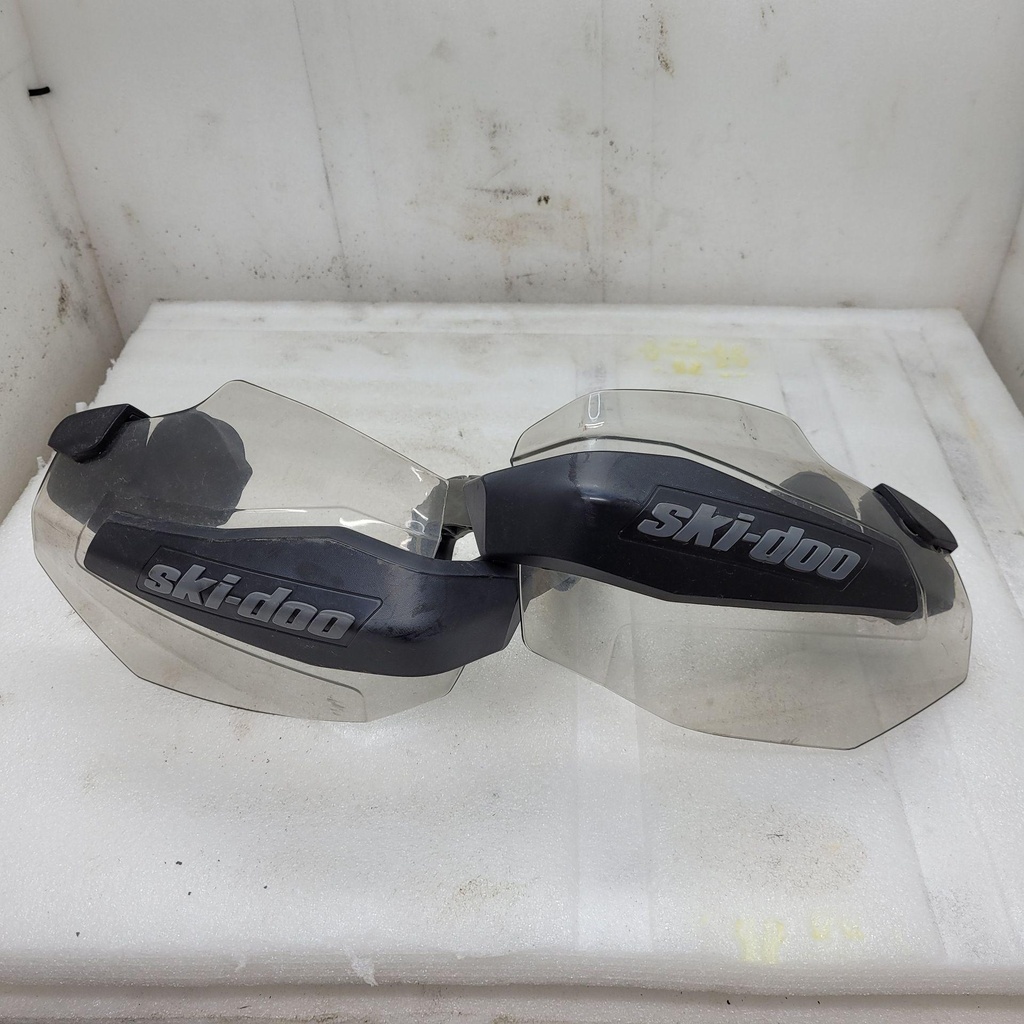 [860202636-001] XL Handguard Kit