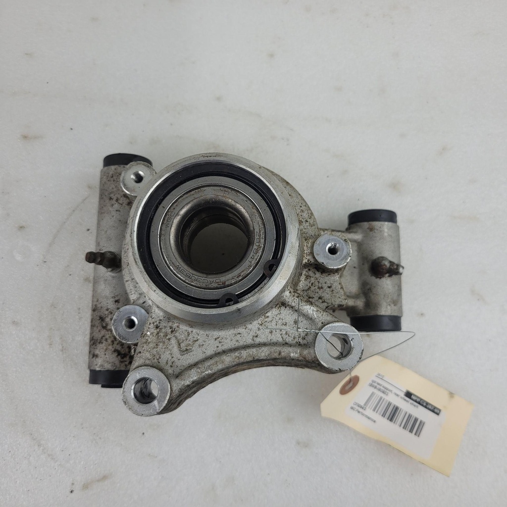 [CF00643] (new ref. 5bwb-060803-00001) rh support, rear wheel shaft (CF00643)