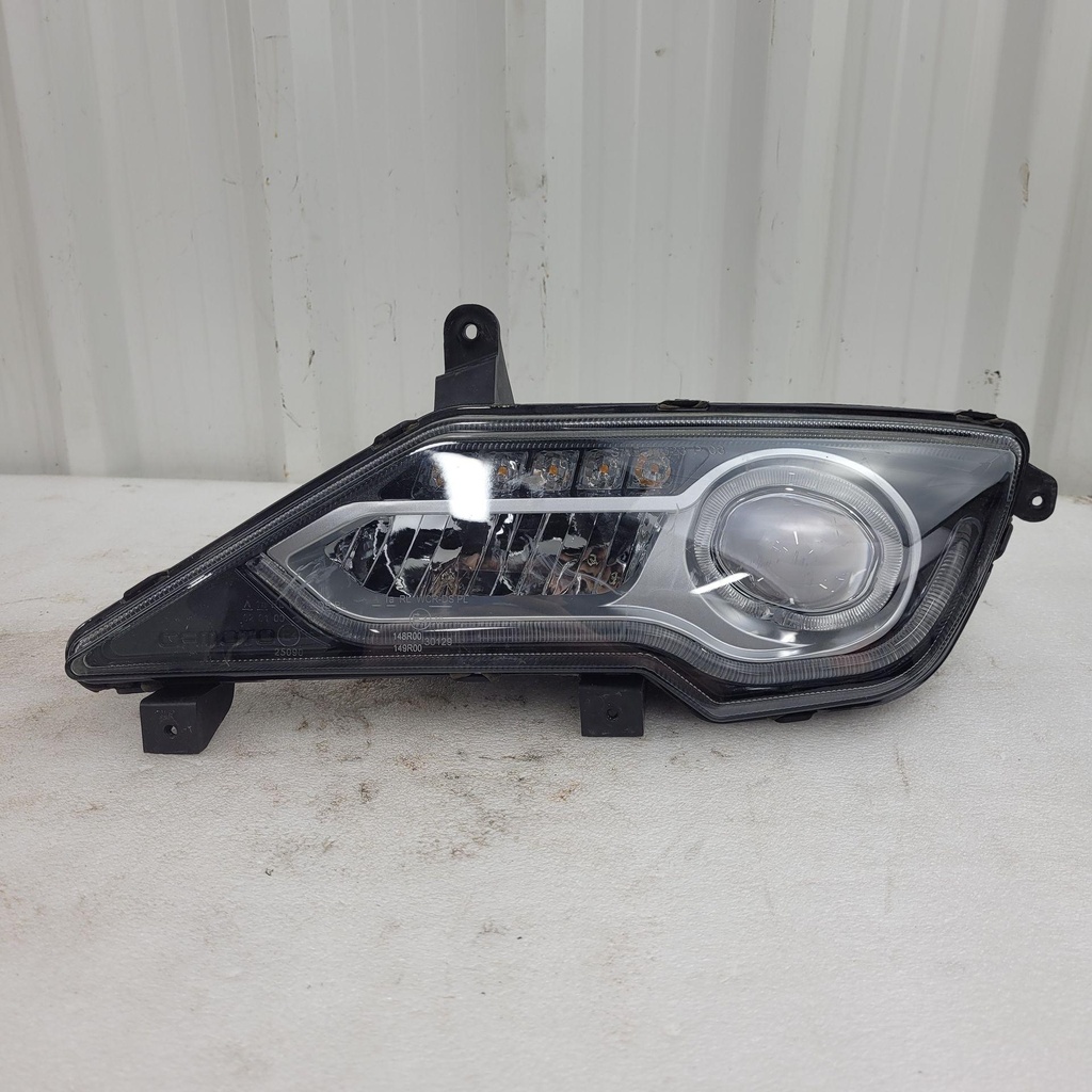 [CF00778] left hand headlight