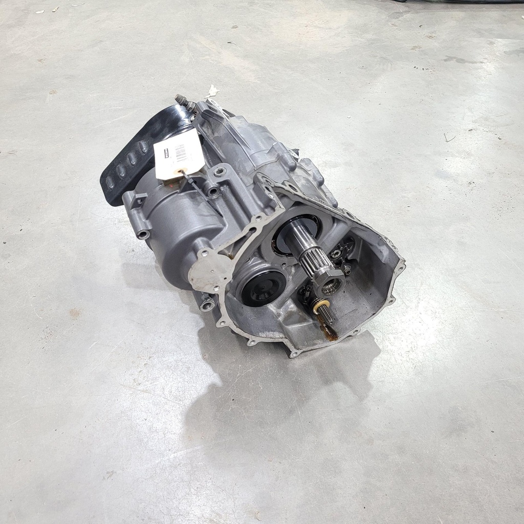 [420685785-001] (new ref. 420686479) gearbox