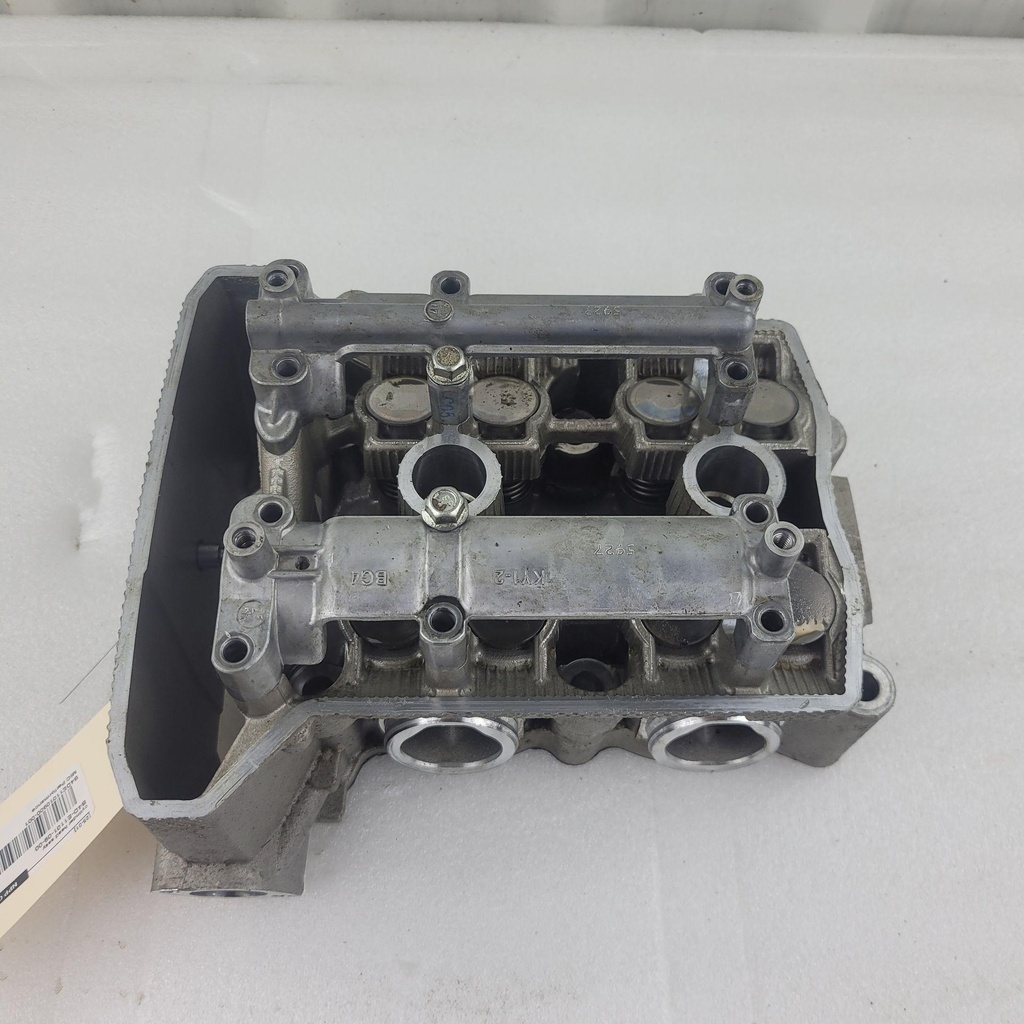[B4DE11010900-001] cylinder head assy
