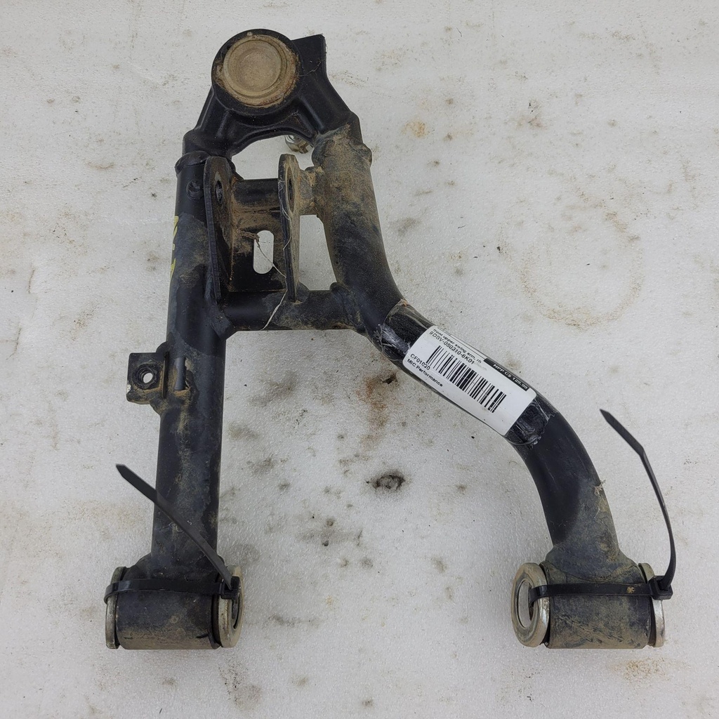 [CF01030] (new ref. 9dsv-050310-6k01-0bp00) front upper swing arm, rh