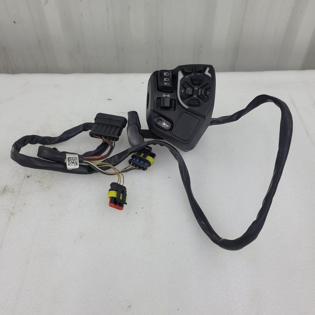 [710003917-001] housing switch se5