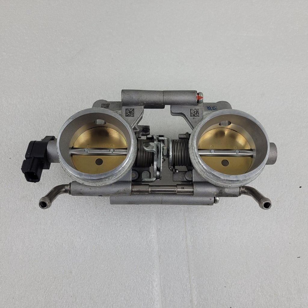 [420685791-001] throttle body socket (420685791-001)