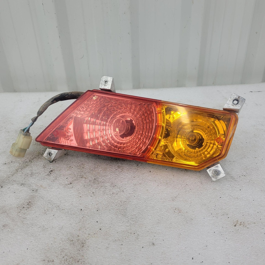 [CF01467] tail light , left hand