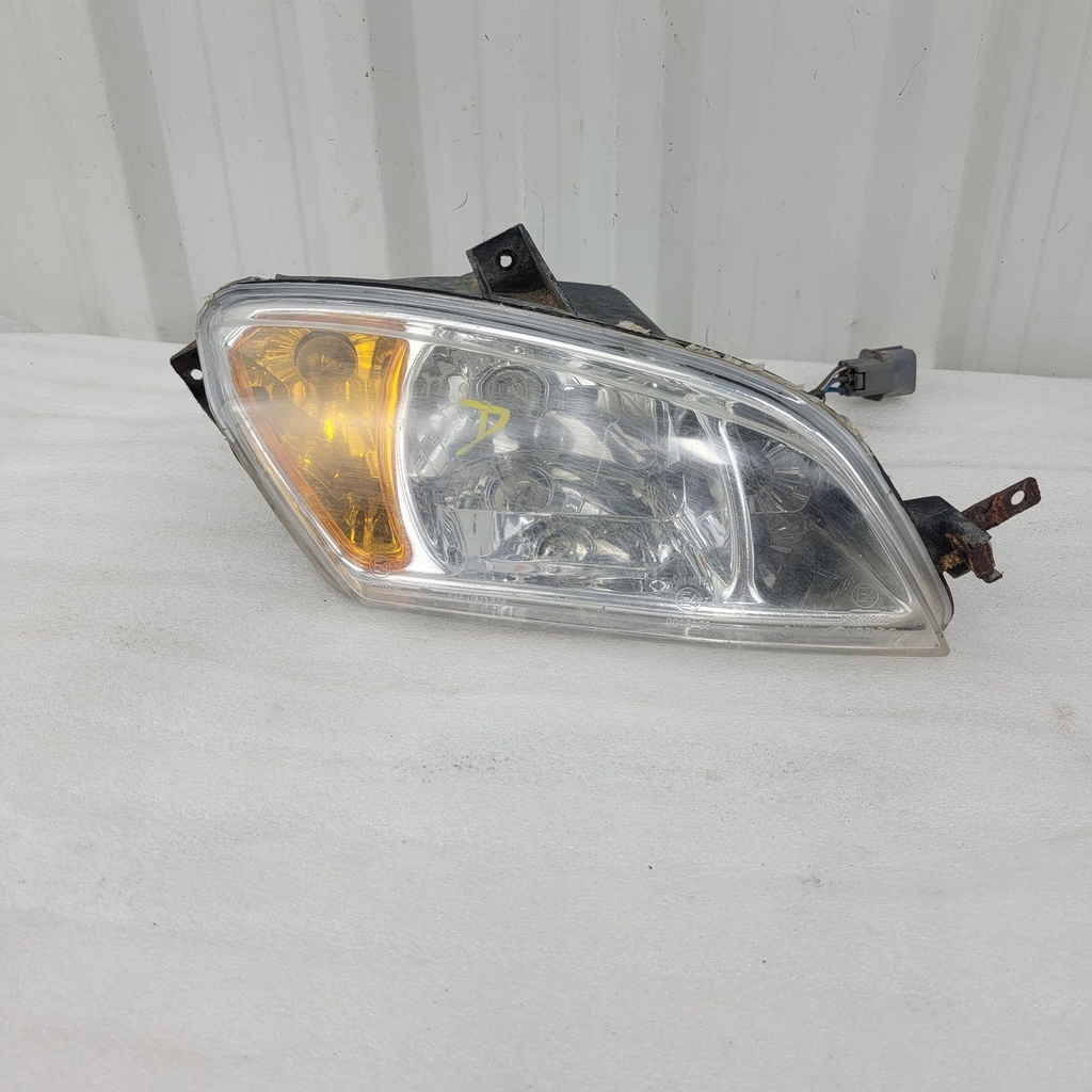 [CF01119] headlight,rh