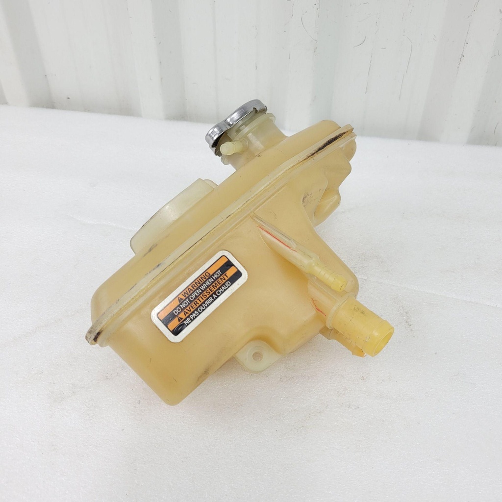 [509001314-001] coolant tank