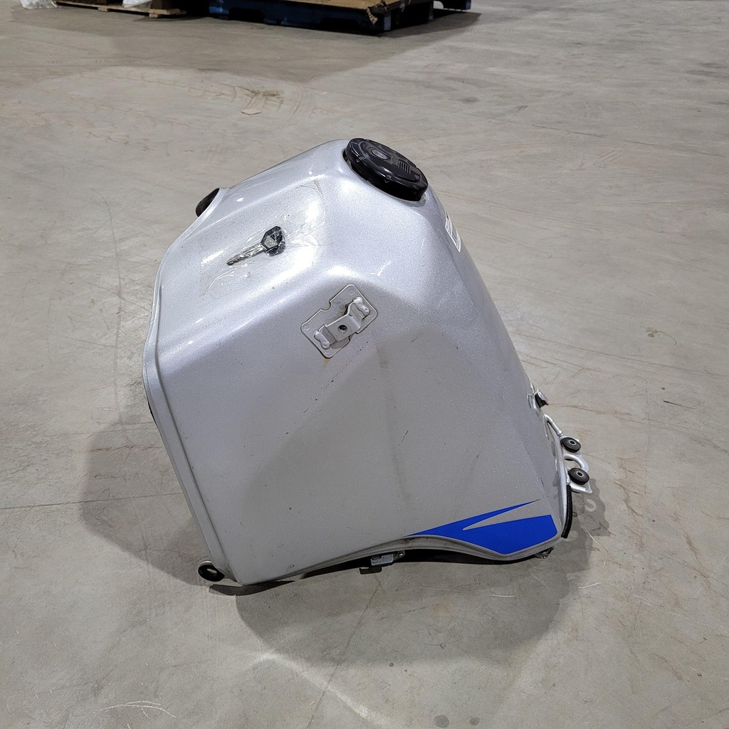[51085-5261-X1-001] TANK-COMP-FUEL,G.SILV