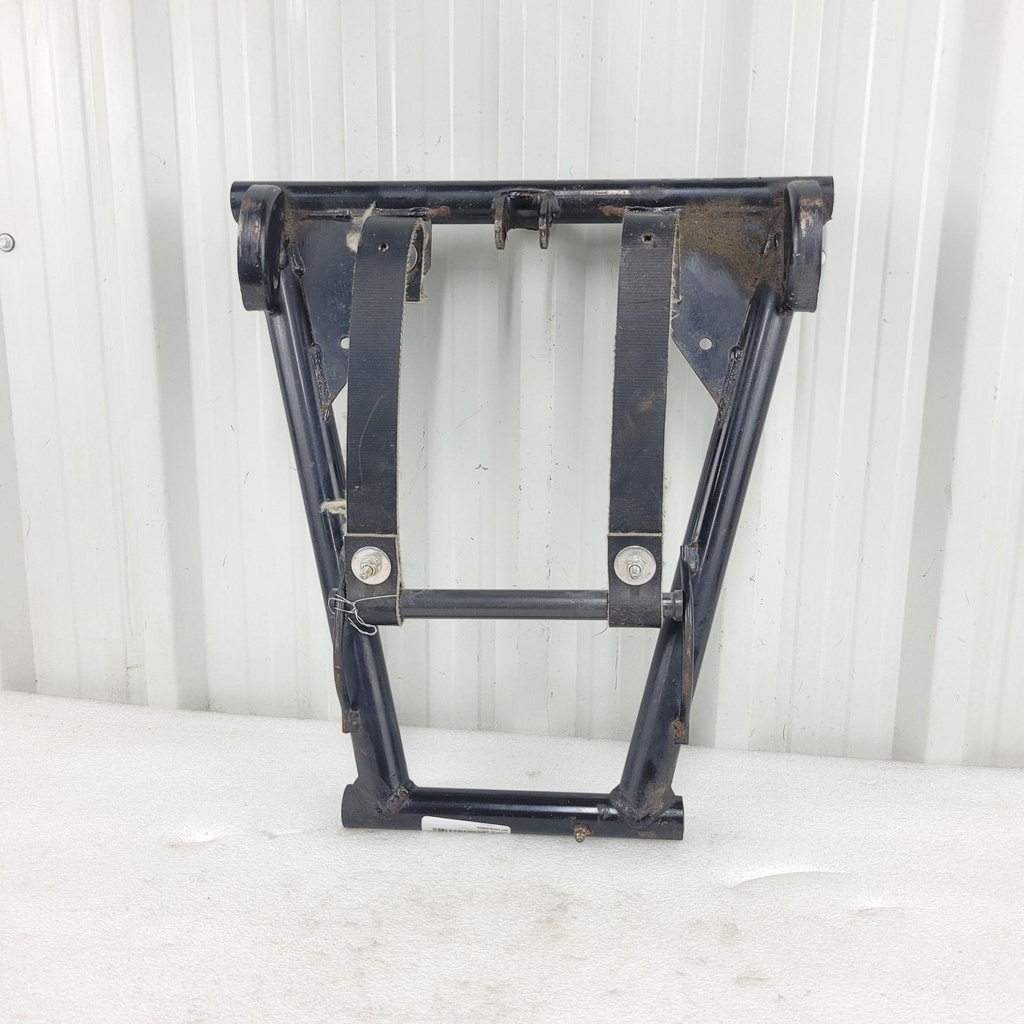 [3704-162-001] arm, front suspension - black (inc. 2-3)
