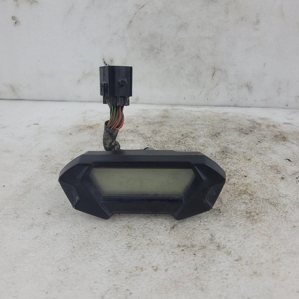 [CF02999] lcd dashboard