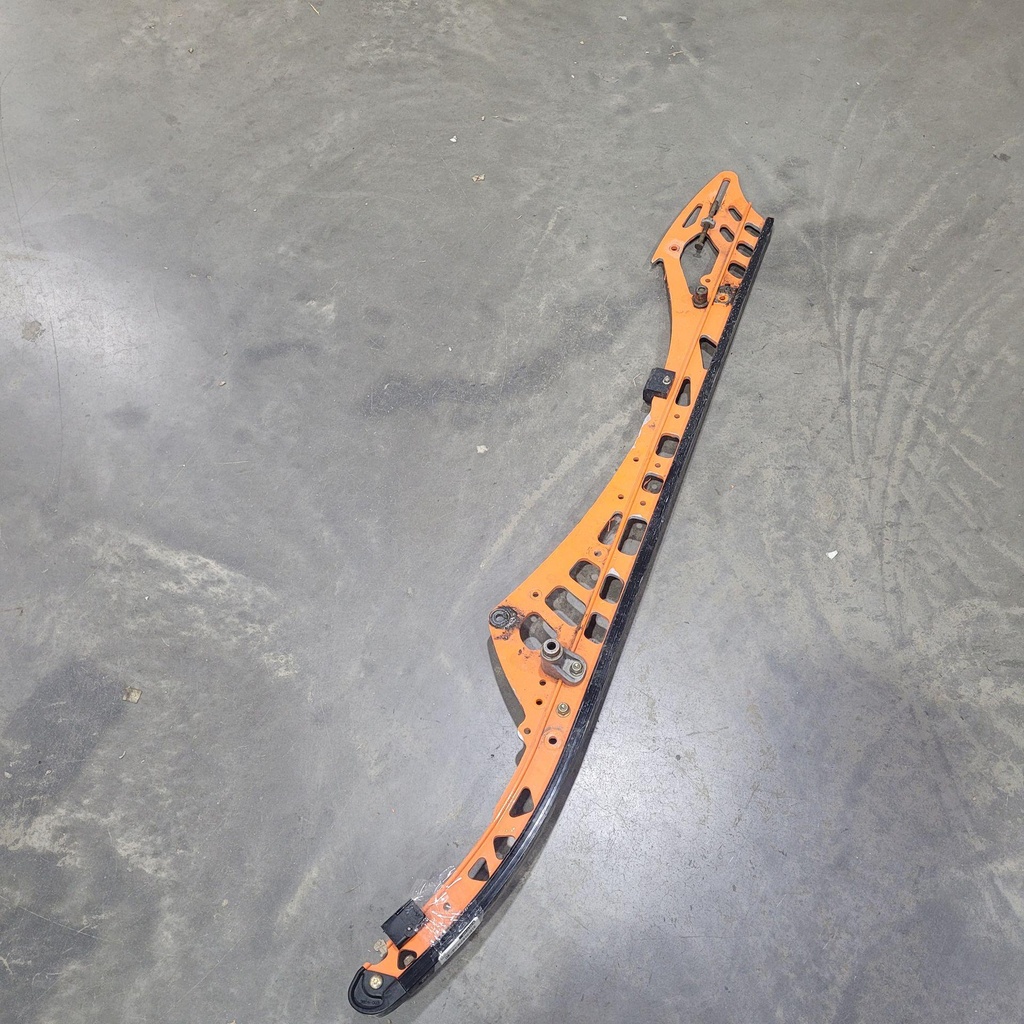 [2704-470-001] rail, formed orange (2704-470-001)